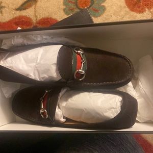Authentic GUCCI BROWN LOAFERS